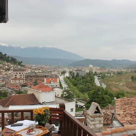 Arjan Guest house *