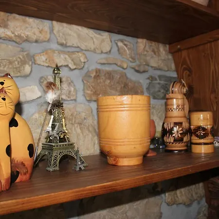 Arjan Guest house