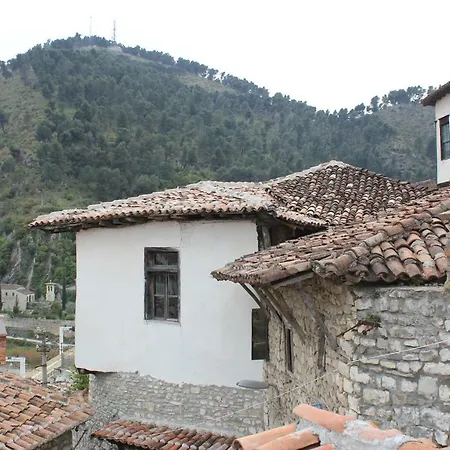 Arjan Berat